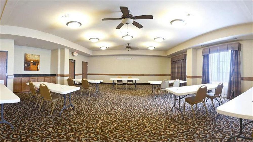 Holiday Inn Express Hotel And Suites Kingsville By Ihg מראה חיצוני תמונה