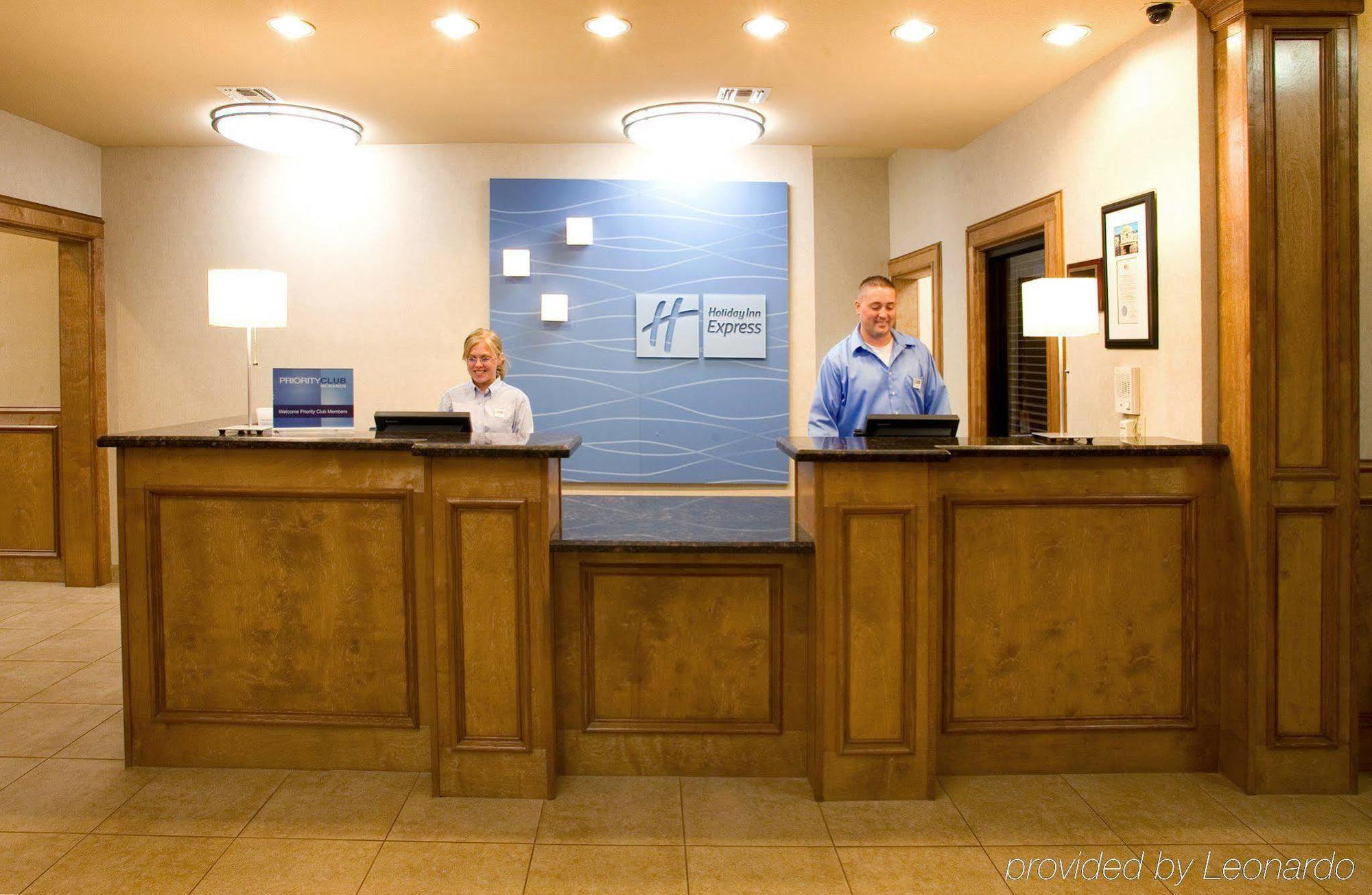 Holiday Inn Express Hotel And Suites Kingsville By Ihg מראה חיצוני תמונה