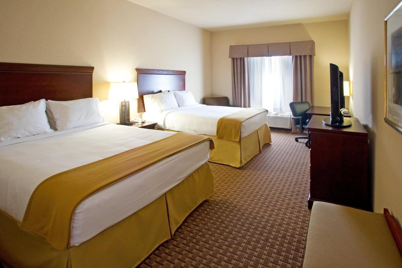 Holiday Inn Express Hotel And Suites Kingsville By Ihg מראה חיצוני תמונה